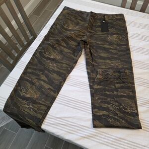 ARSNL Men's Camouflage Cargo Trousers
